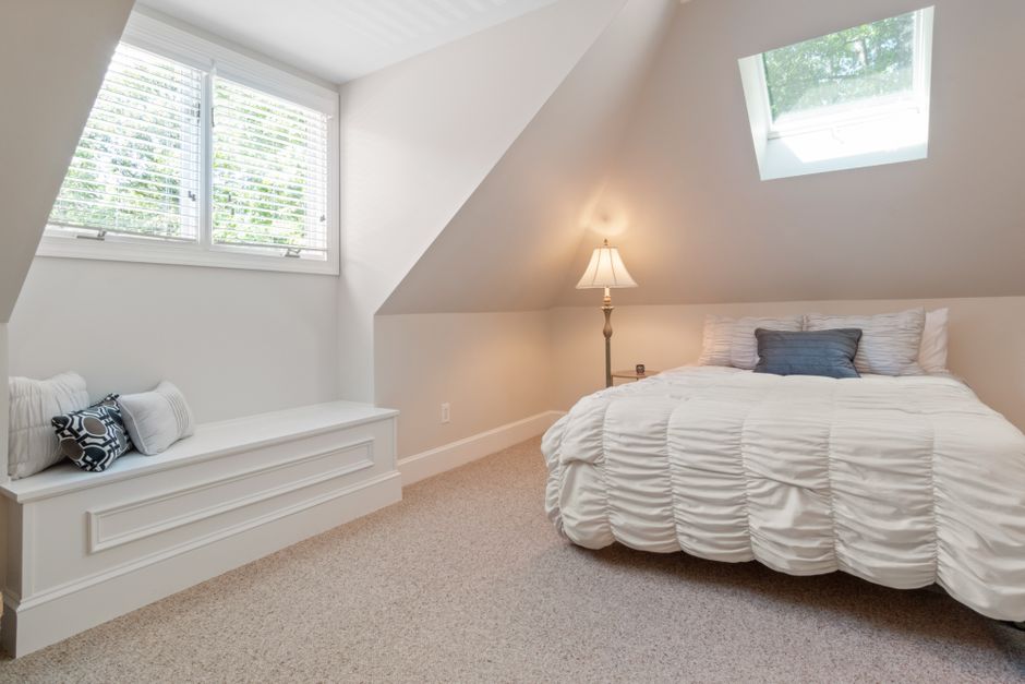 transformation grenier en chambre